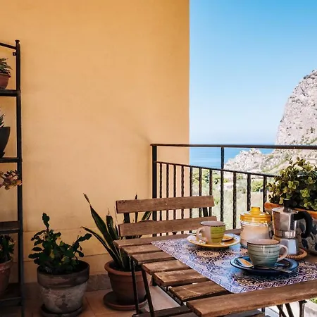 Zabbara Capo Zafferano * בגרייה